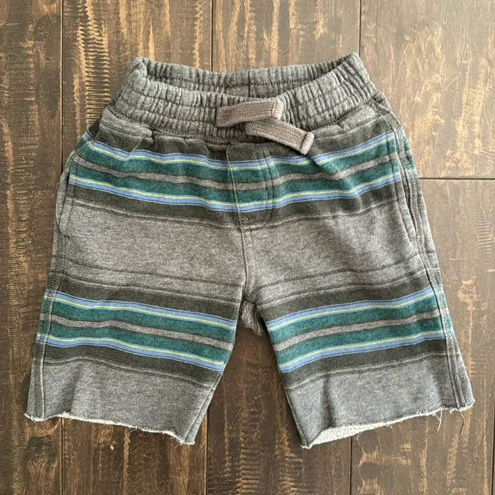 Tea Collection Shorts - Picture 1 of 4